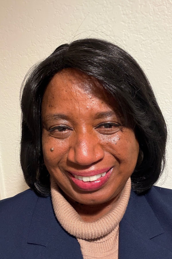Cruise Brothers Travel Agent Carolyn Norwood